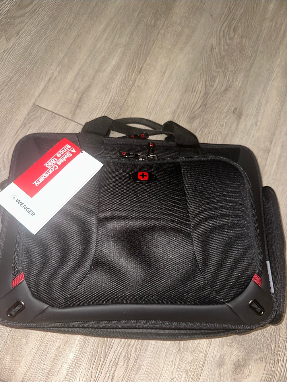 New Wenger Black Platform 16" Laptop Slimcase Tablet Pocket Bag